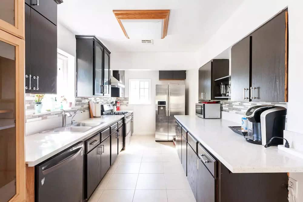 Photo of Kitchen in Duarte