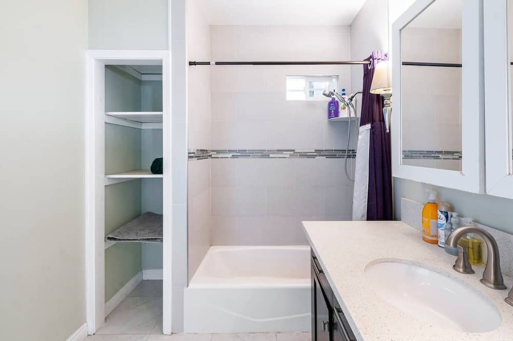 Photo of Kitchen in Duarte