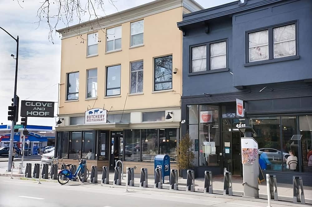 Photo of Others in Piedmont Avenue