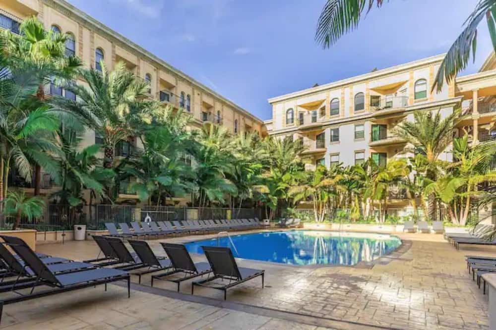 Photo of Outdoor in Los Angeles