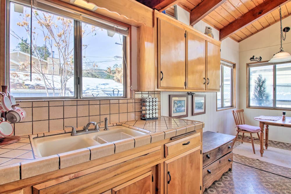 Photo of Kitchen in Frazier Park
