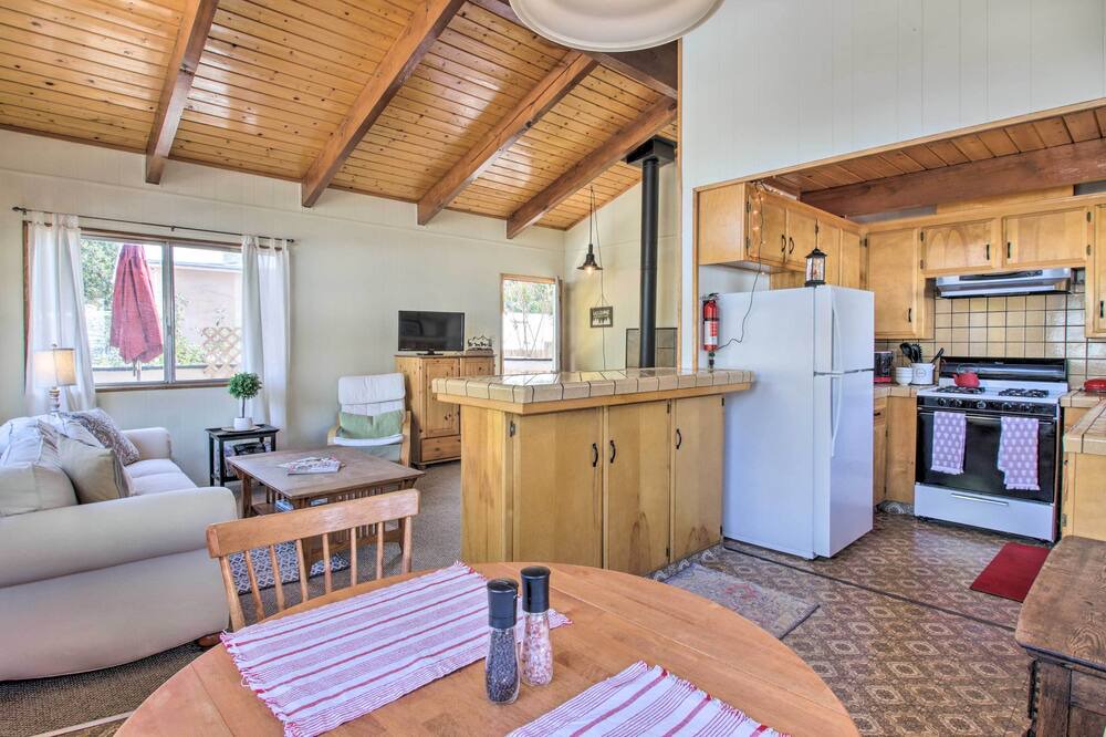 Photo of Kitchen in Frazier Park