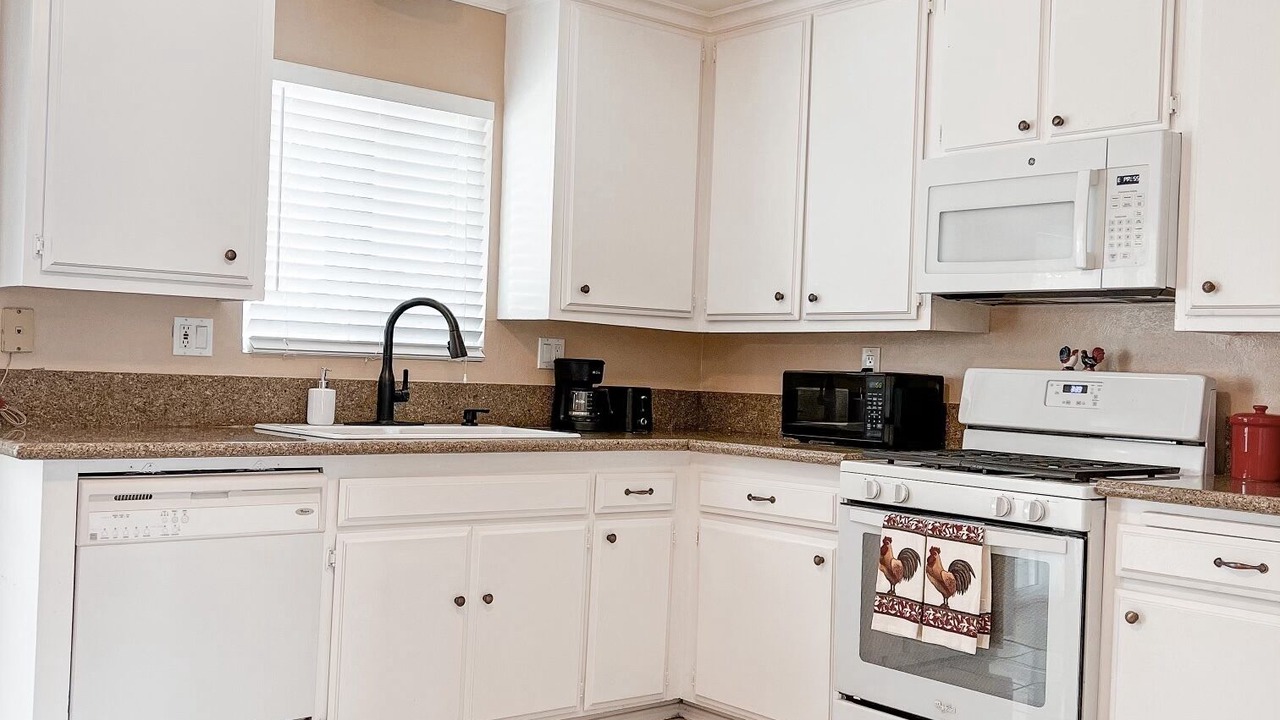 Photo of Kitchen in East Whittier