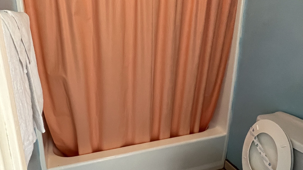 Photo of Bathroom in Los Angeles