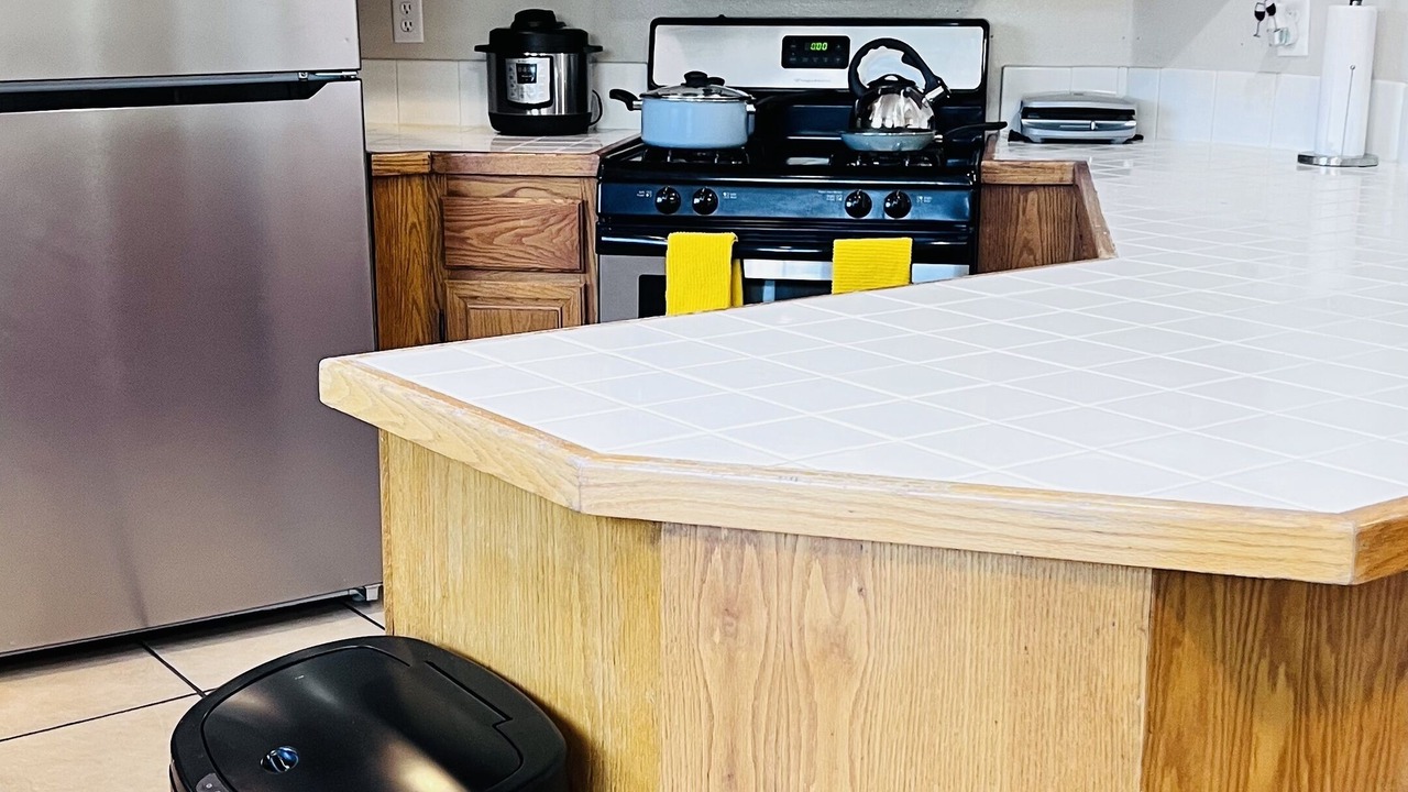 Photo of Kitchen in Southridge Village