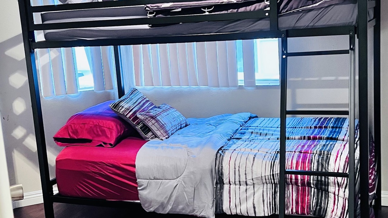 Photo of Bedroom in Southridge Village