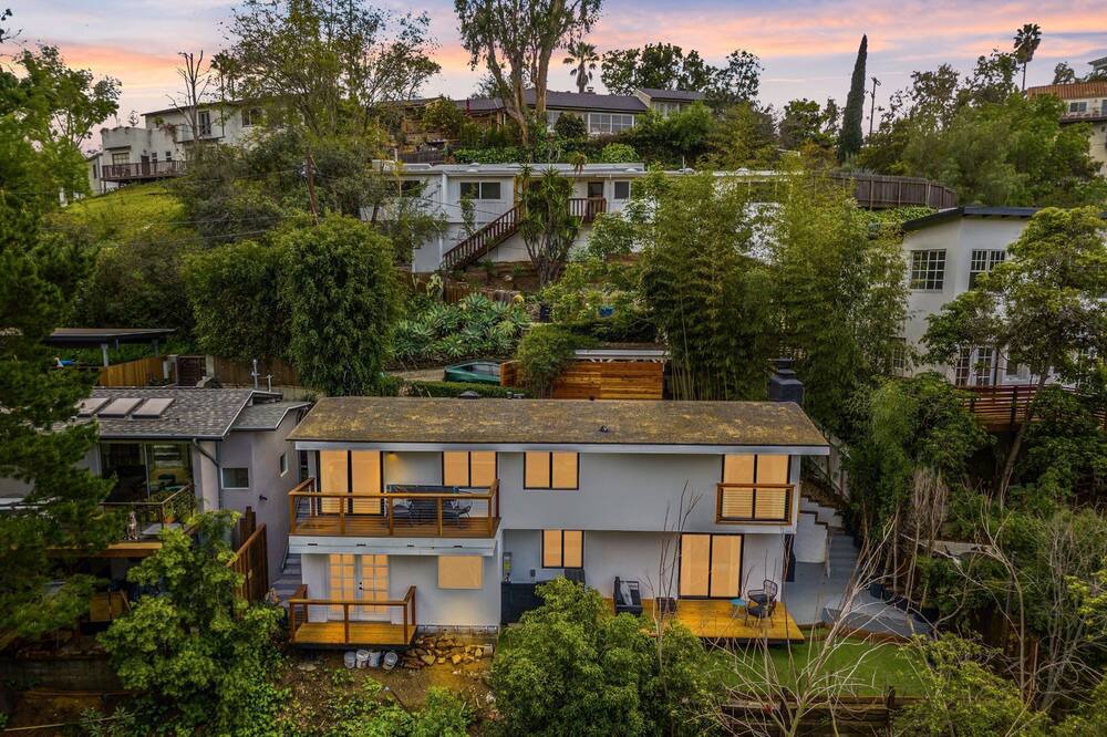 Photo of Outdoor in Beachwood Canyon