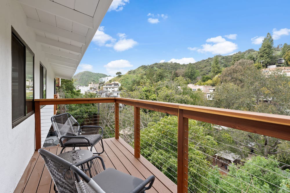 Photo of Outdoor in Beachwood Canyon