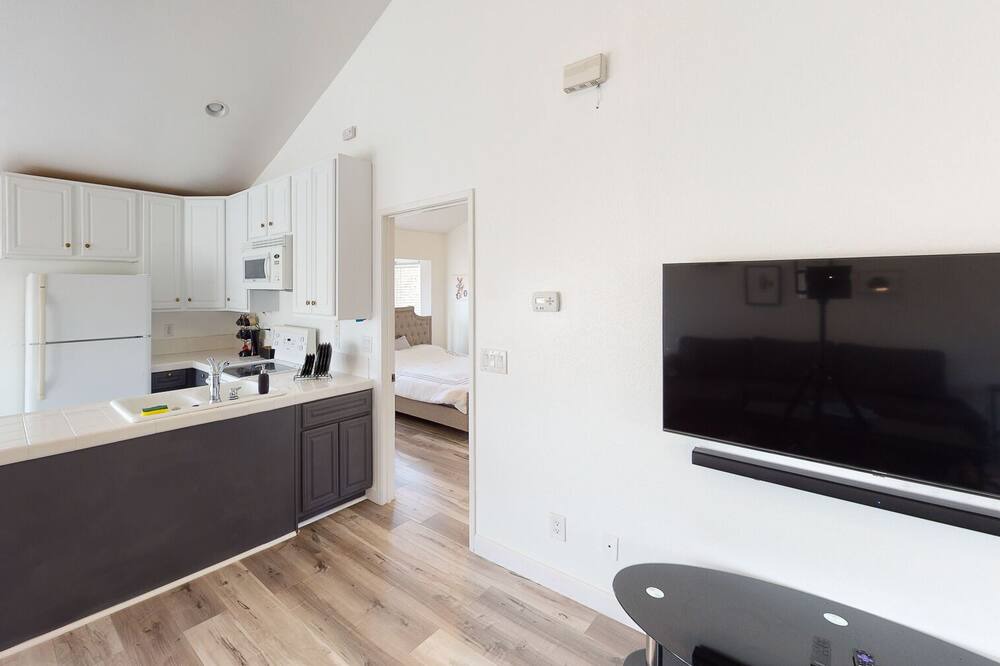 Photo of Kitchen in North Tustin