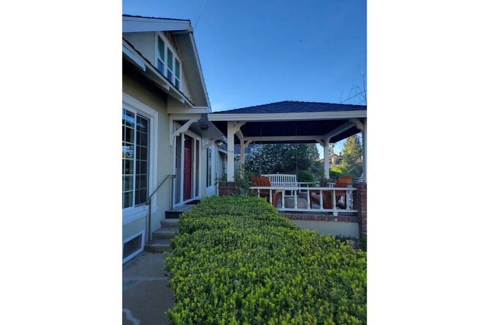 Photo of Outdoor in Whittier