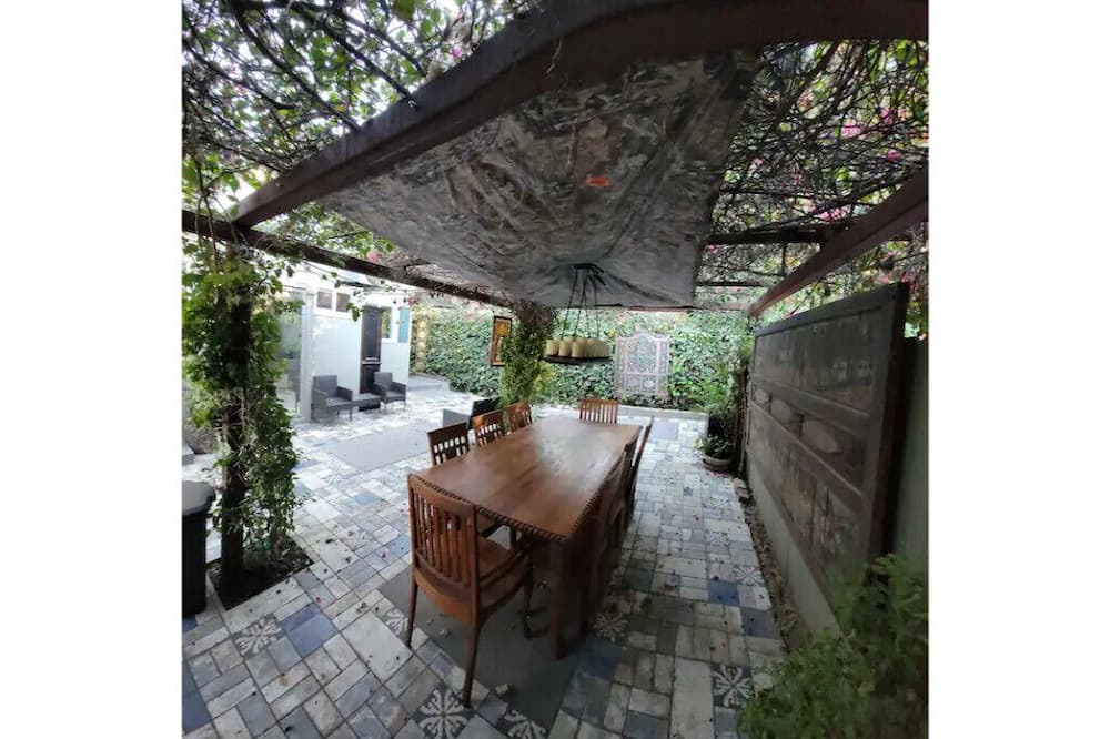 Photo of Outdoor in Whittier