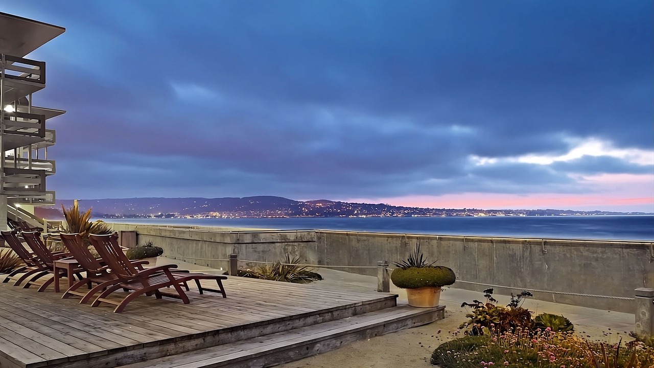 Photo of Outdoor in Monterey