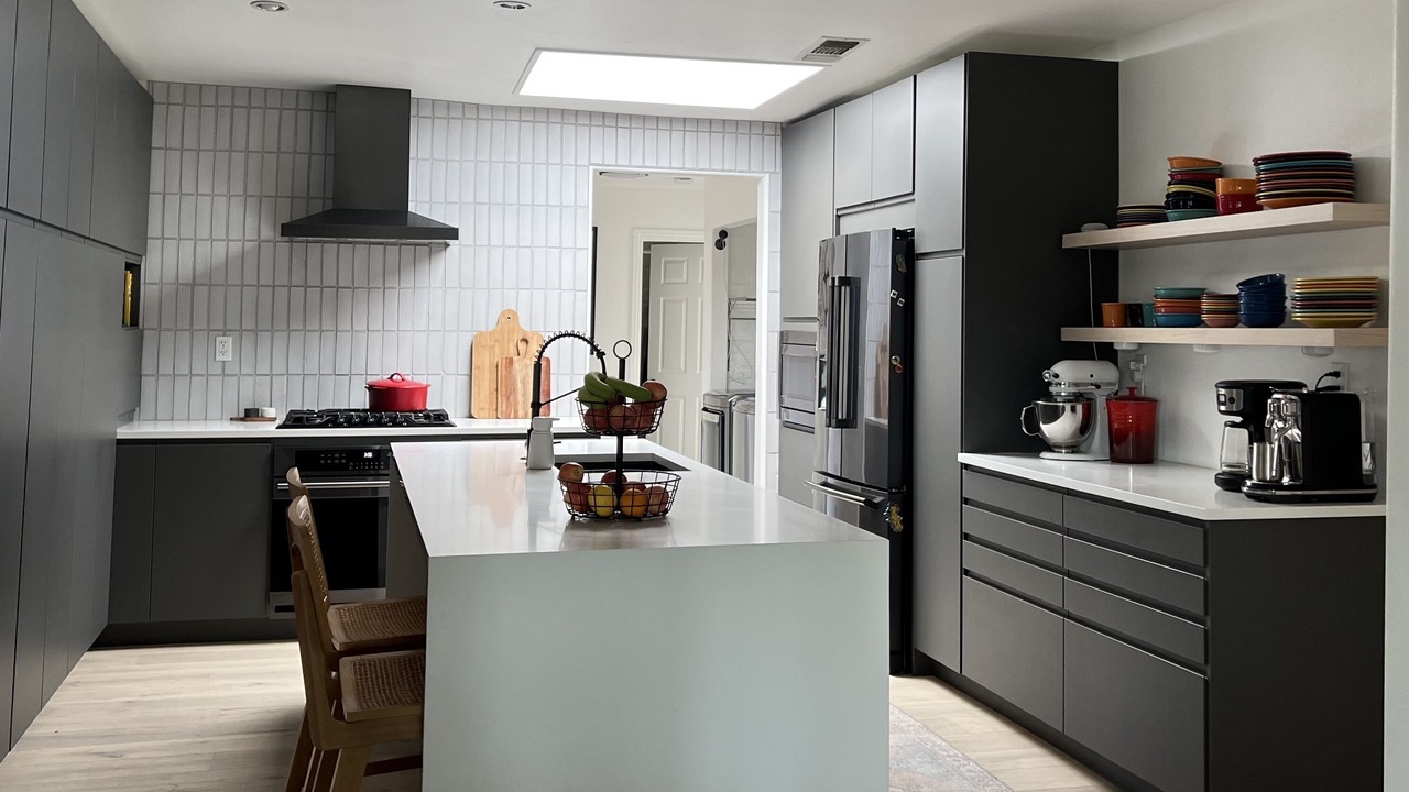 Photo of Kitchen in Altadena