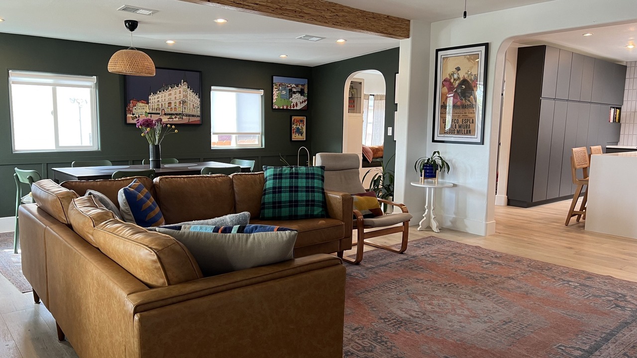 Photo of Livingroom in Altadena