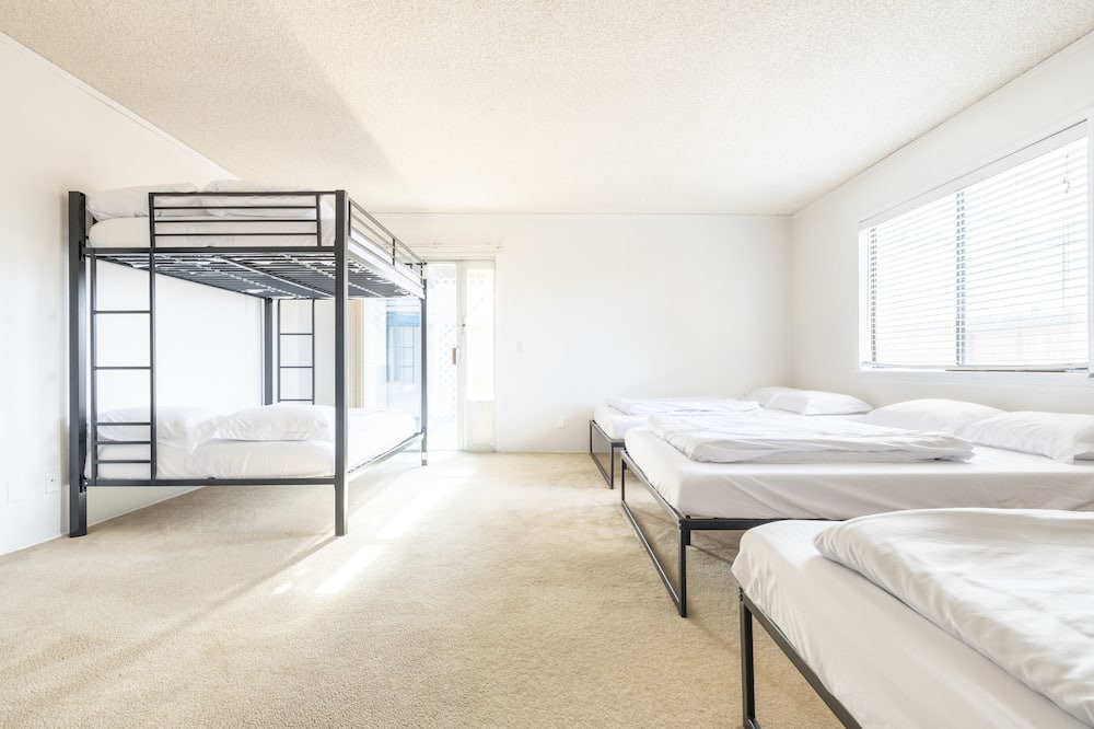 Photo of Bedroom in Ridgecrest