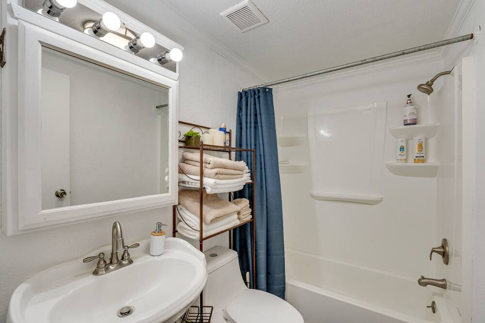 Photo of Bathroom in Penn Valley