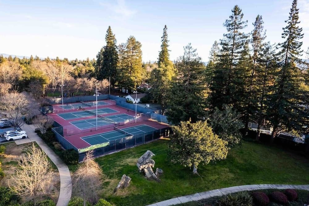 Photo of Others in Menlo Park