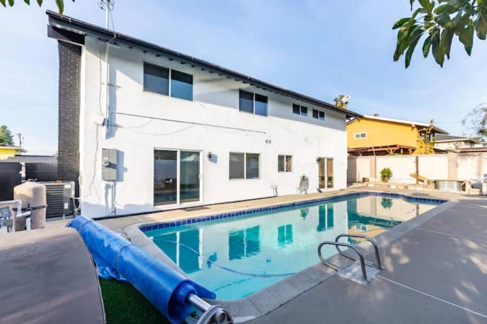 Photo of Outdoor in East Whittier