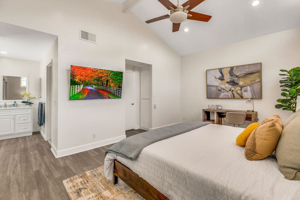 Photo of Bedroom in Torrance