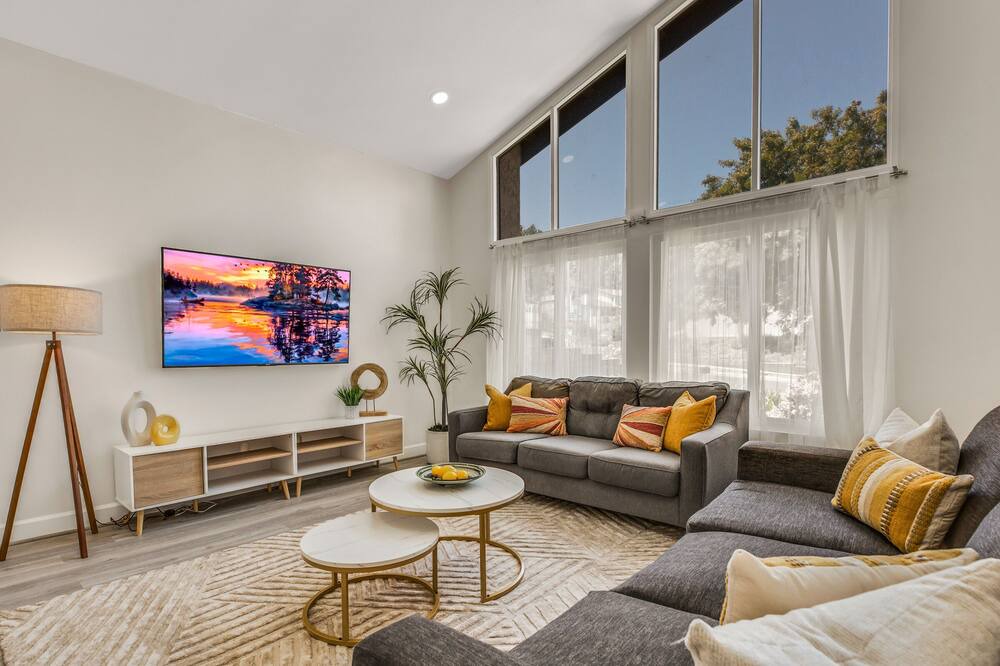 Photo of Livingroom in Torrance
