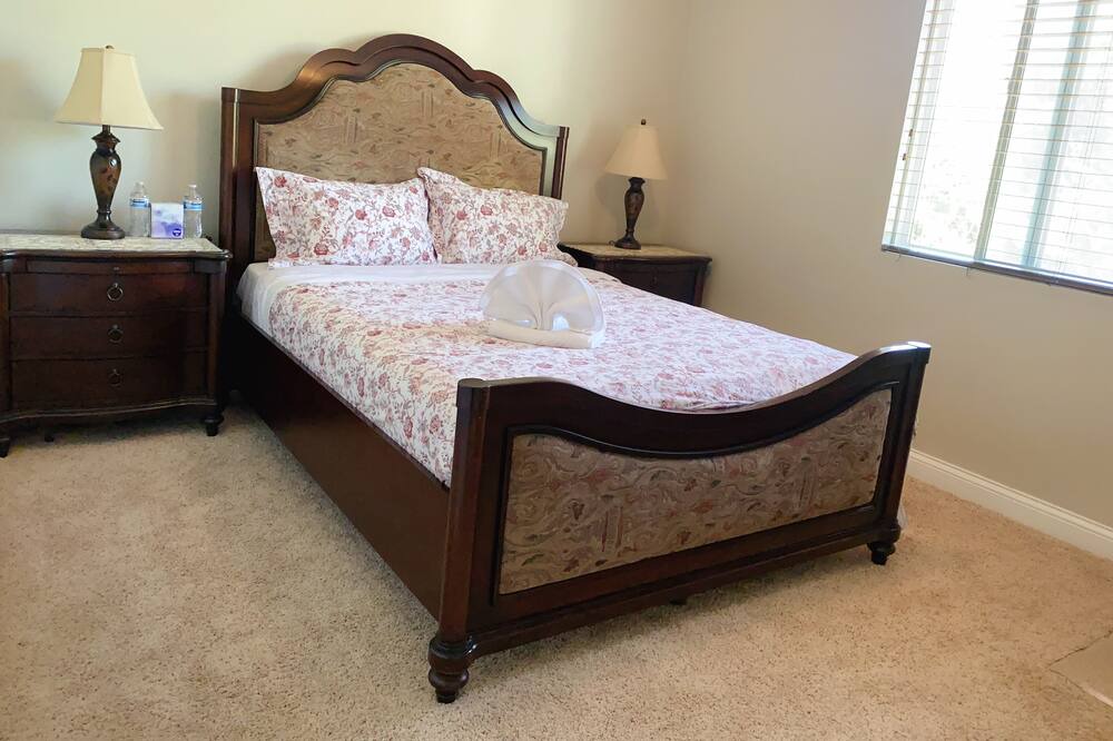 Photo of Bedroom in Eastvale