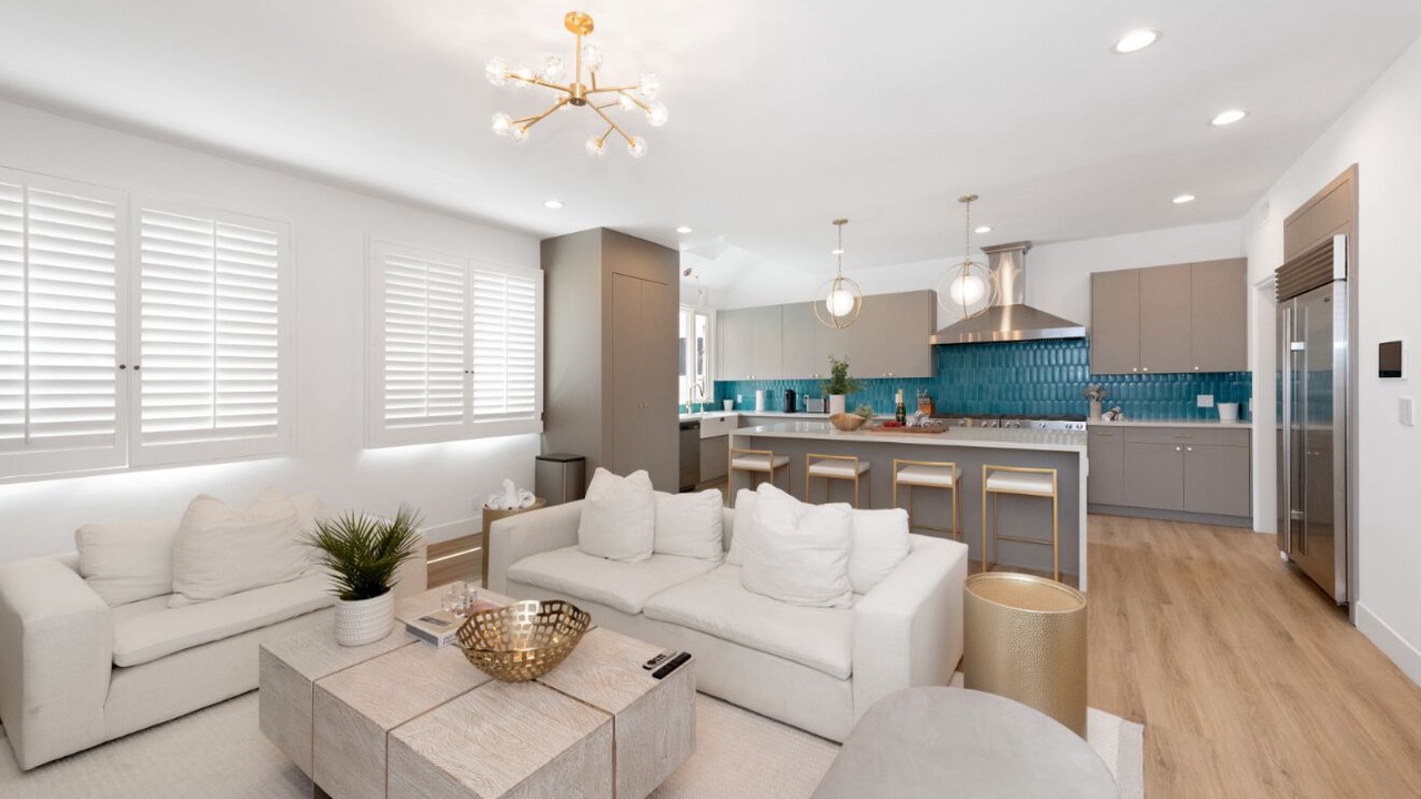 Photo of Livingroom in Silver Strand