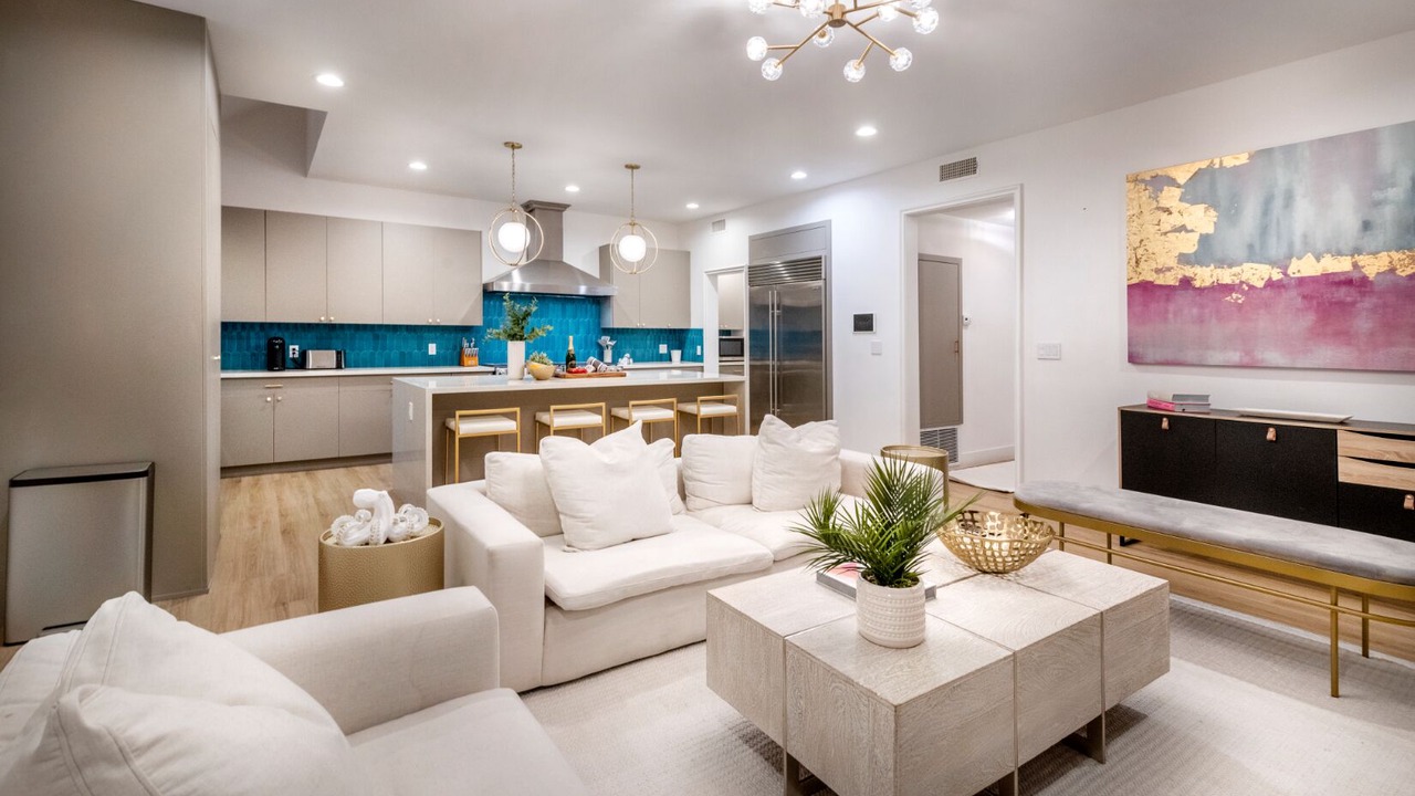 Photo of Livingroom in Silver Strand