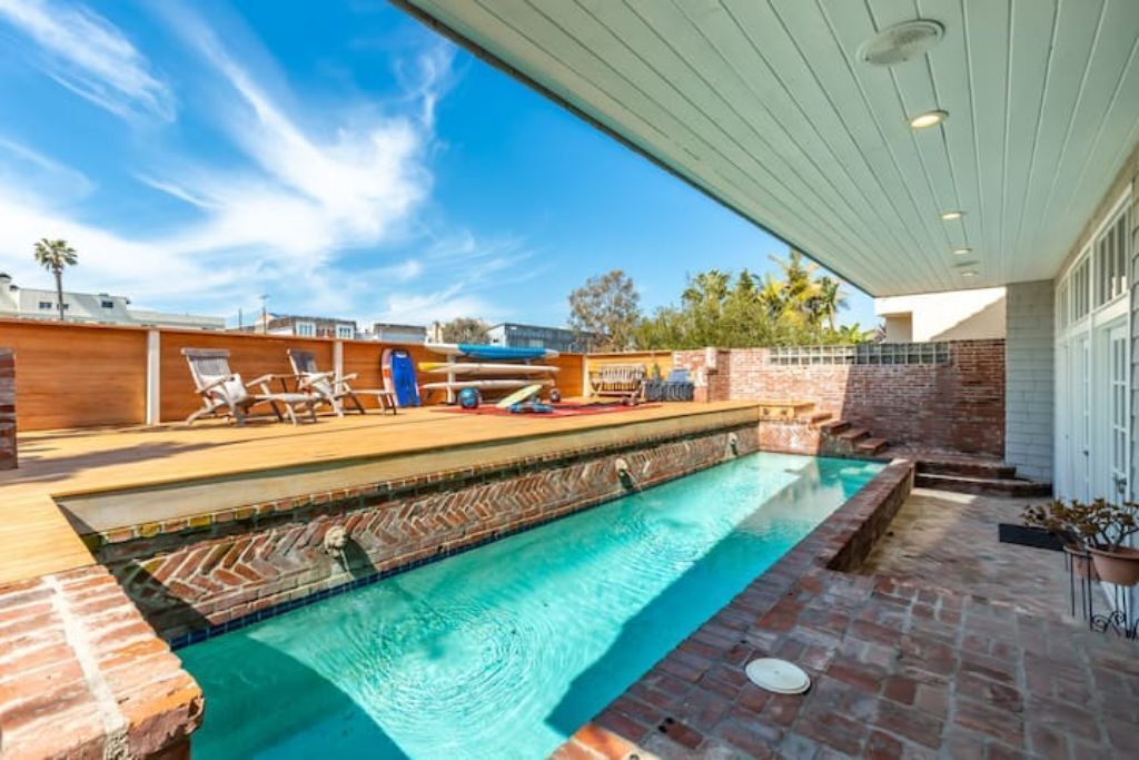 Photo of Outdoor in Silver Strand