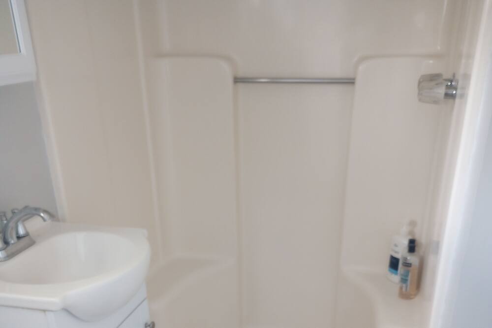 Photo of Bathroom in Banning