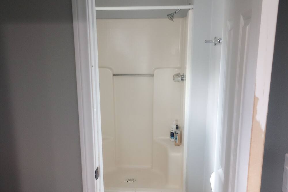 Photo of Bathroom in Banning