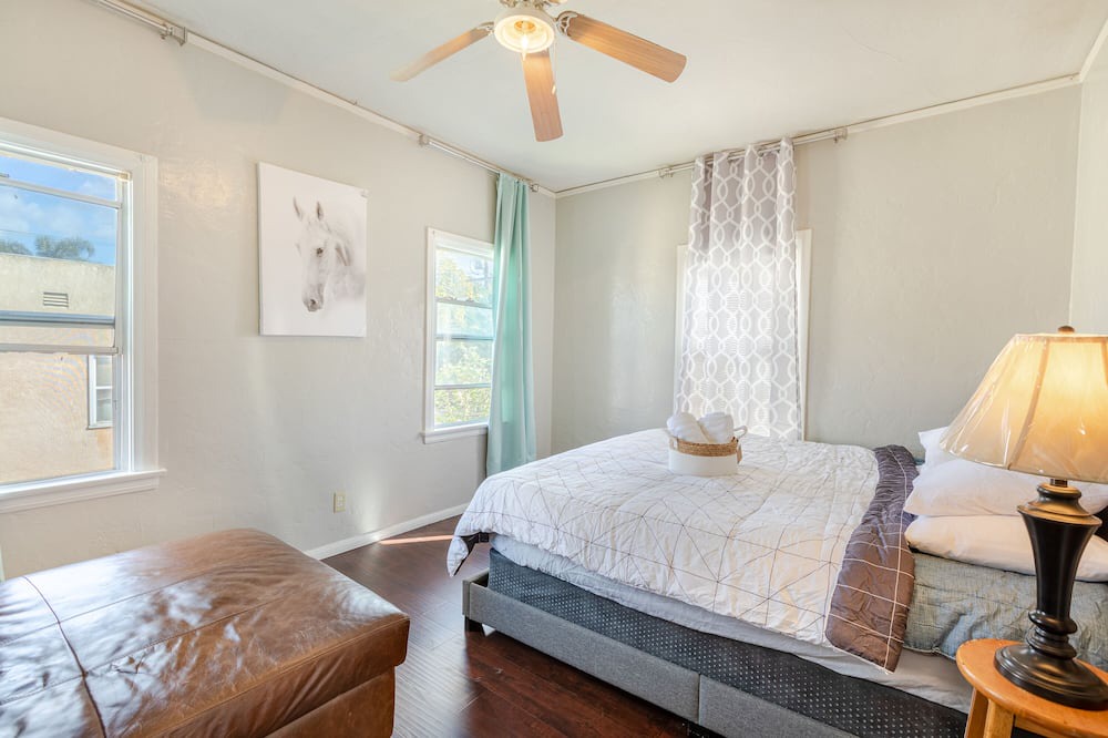 Photo of Bedroom in South Wrigley