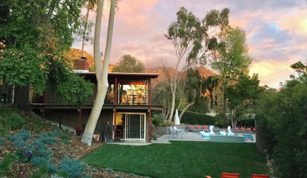 Photo of Outdoor in Altadena