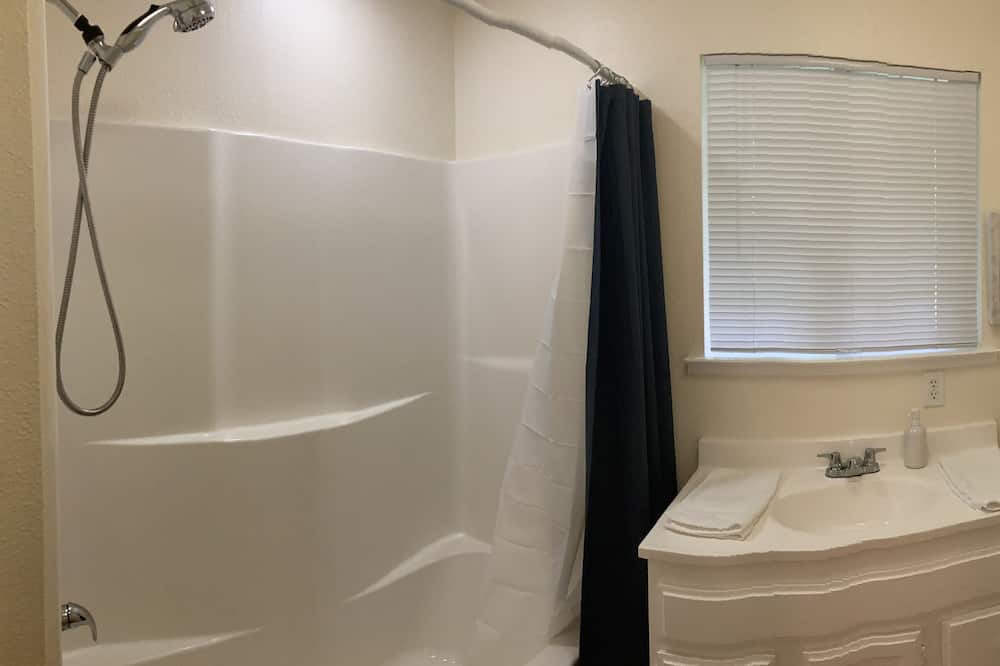 Photo of Bathroom in Shenandoah Valley