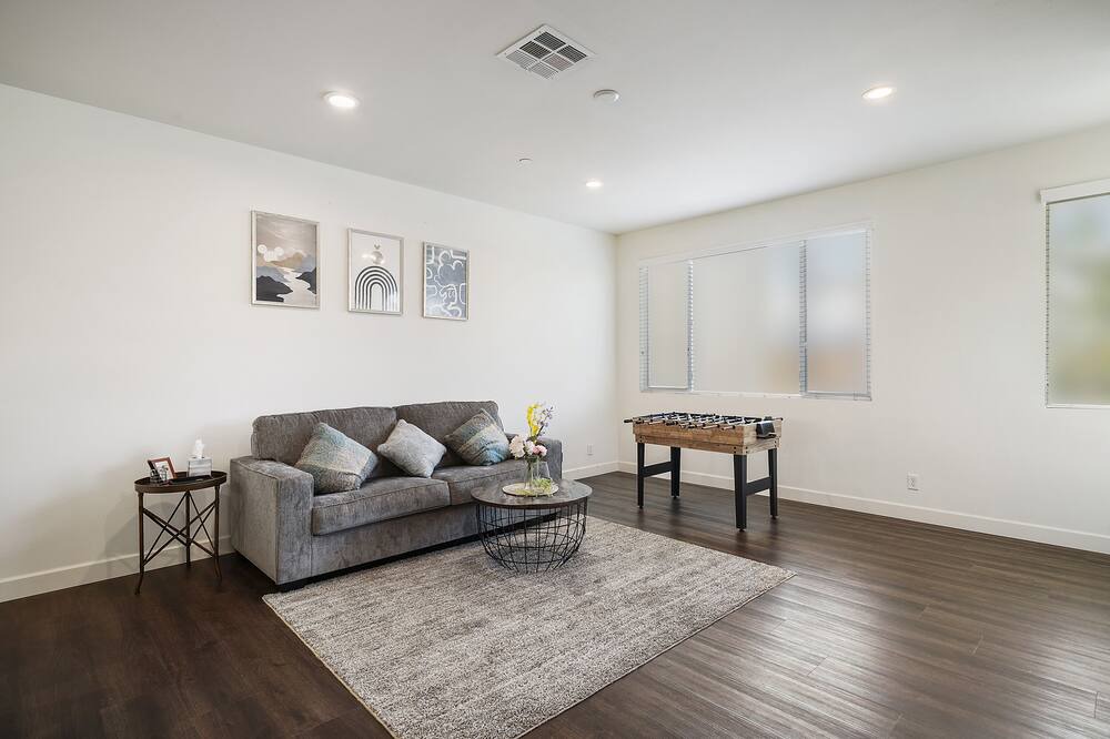 Photo of Livingroom in La Habra
