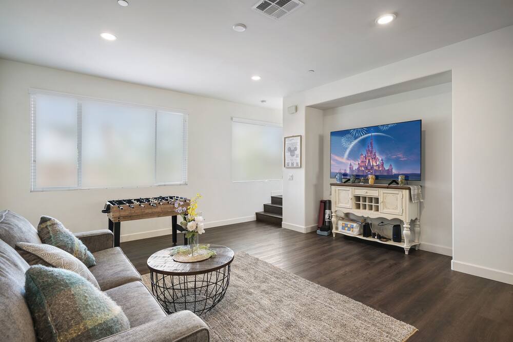 Photo of Livingroom in La Habra