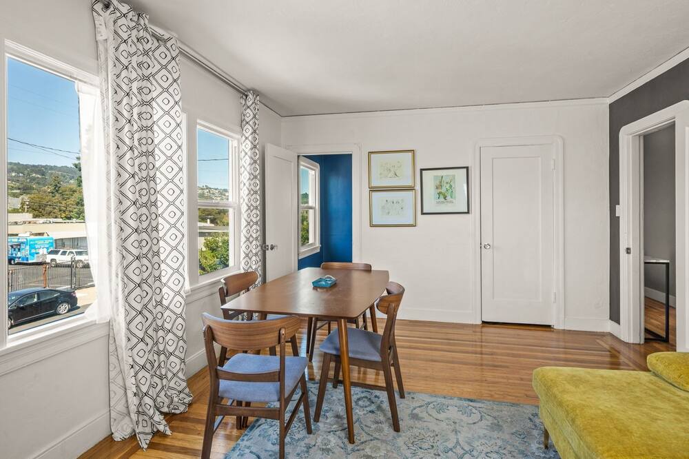 Photo of Bedroom in Dimond