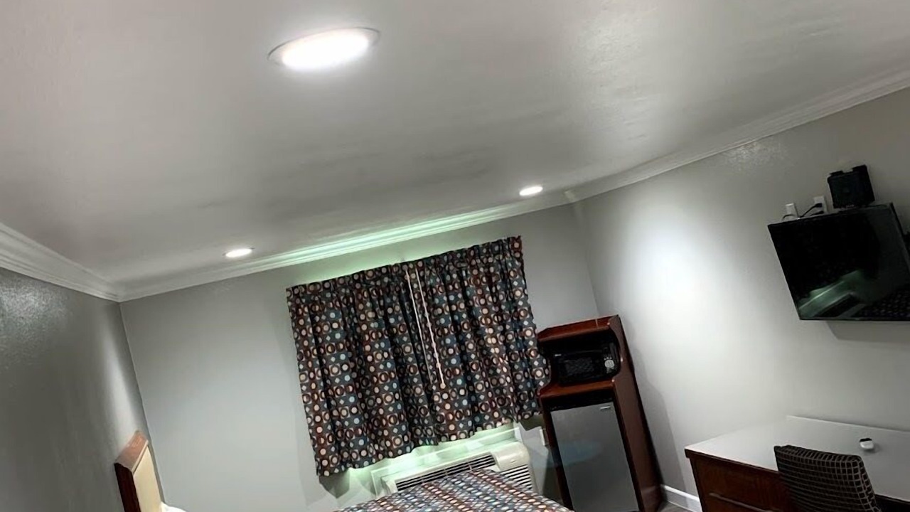 Photo of Bedroom in La Puente
