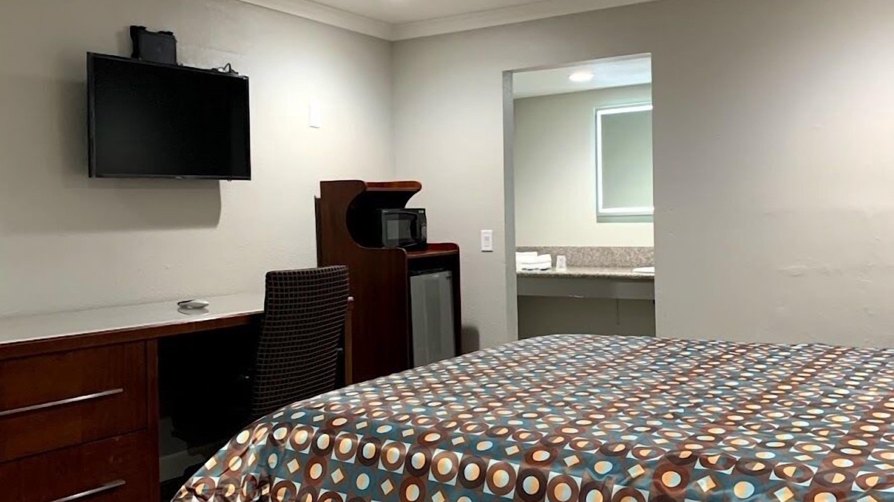 Photo of Bedroom in La Puente