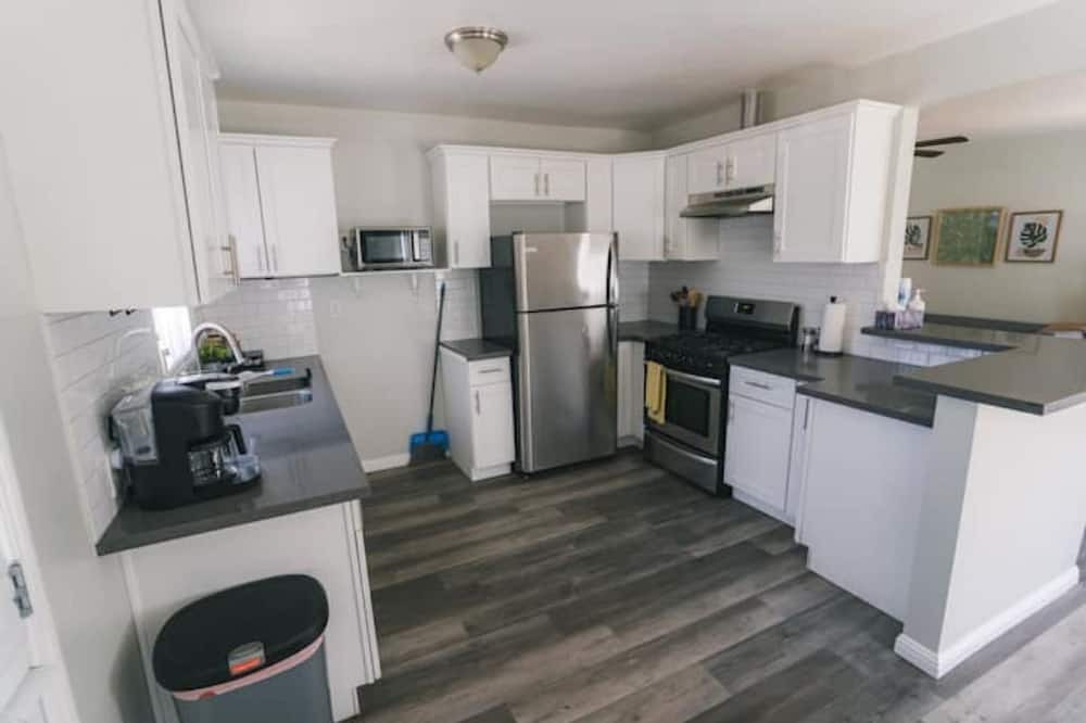 Photo of Kitchen in South Wrigley