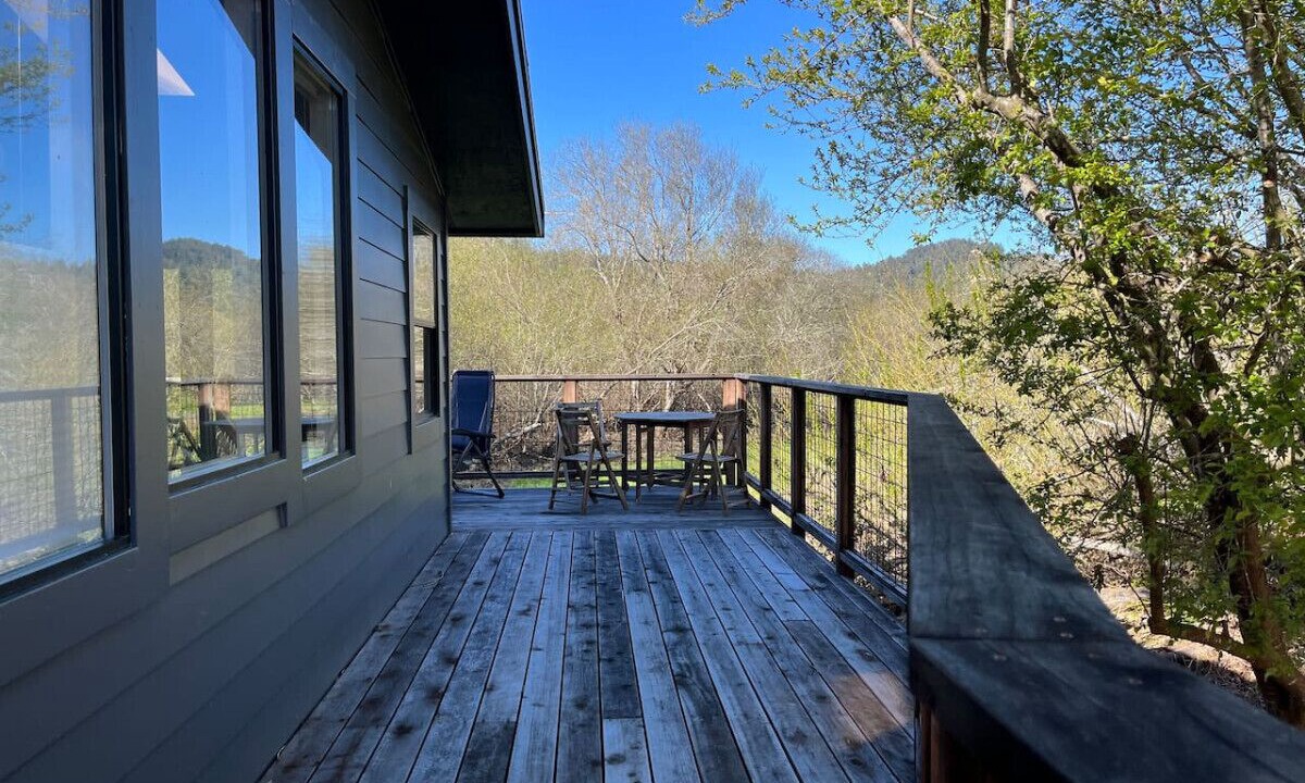 Photo of Patio Balcony in Point Reyes Station