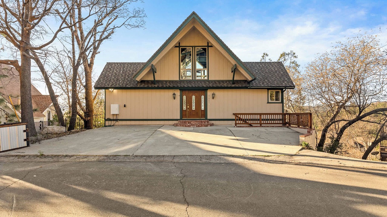 Photo of Outdoor in Lake Arrowhead