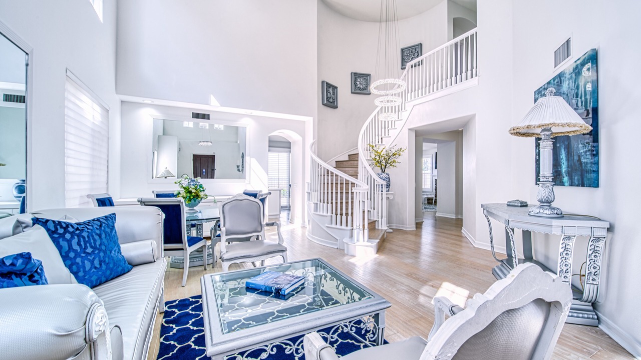 Photo of Livingroom in Newport Coast