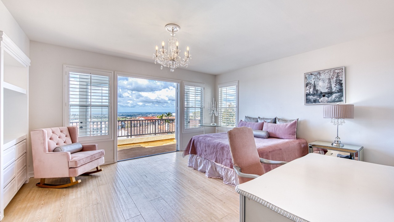 Photo of Patio Balcony in Newport Coast