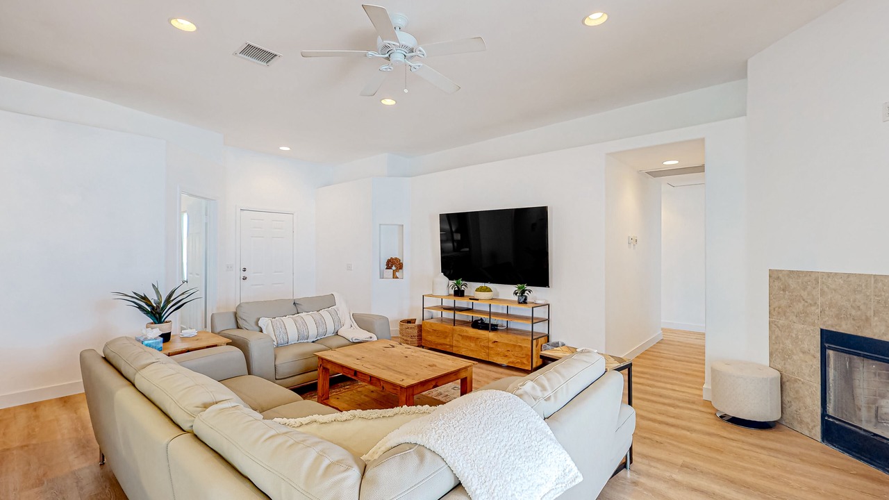 Photo of Livingroom in Indian Cove