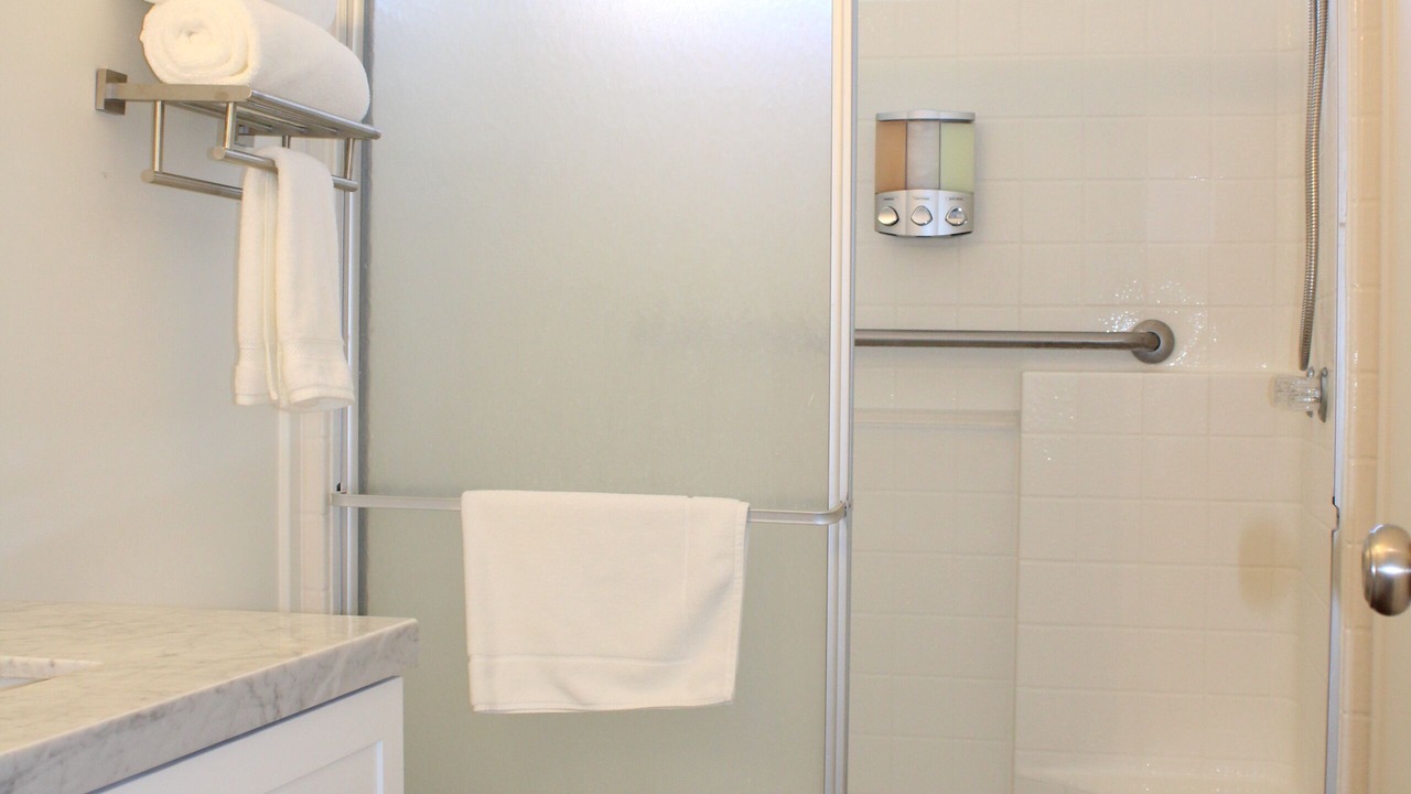 Photo of Bathroom in Tecopa
