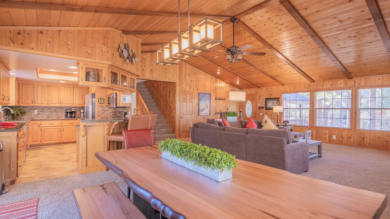 Photo of Bedroom in Eagle Mountain Estates