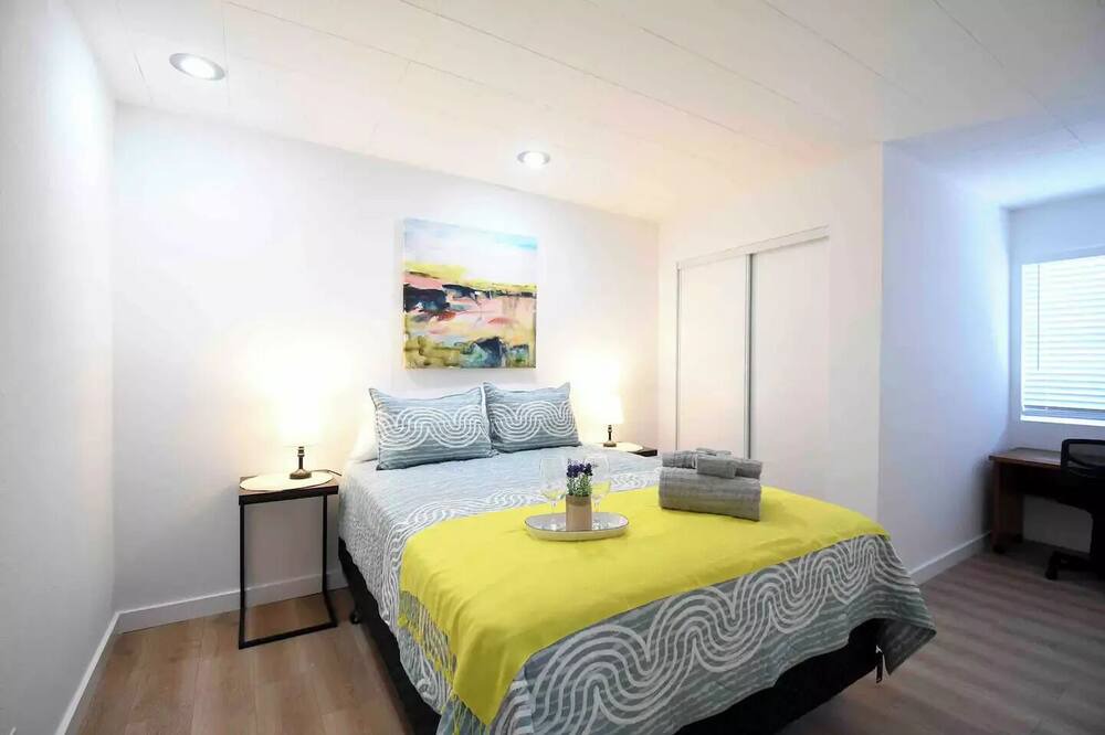 Photo of Bedroom in Rialto