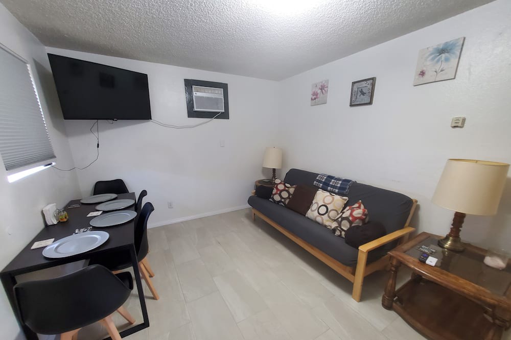 Photo of Livingroom in Yucaipa