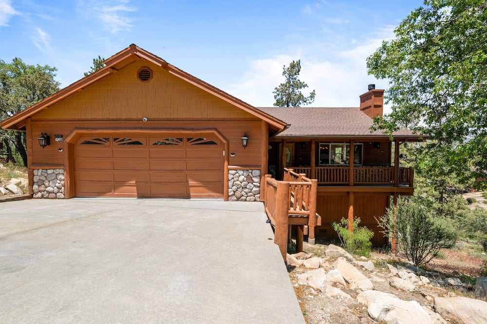 Photo of Others in Castle Glen Estates