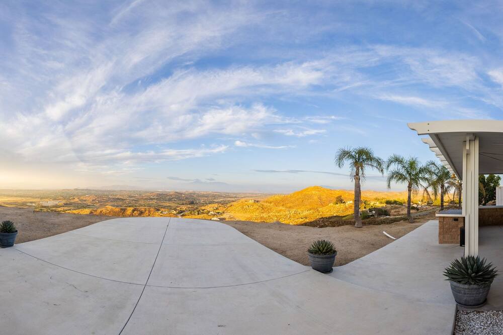 Photo of Outdoor in Perris